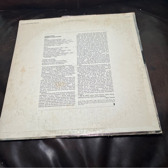 Charlie Rich 'Behind Closed Doors' Vinyl Record 1973 - Picture 2 of 9
